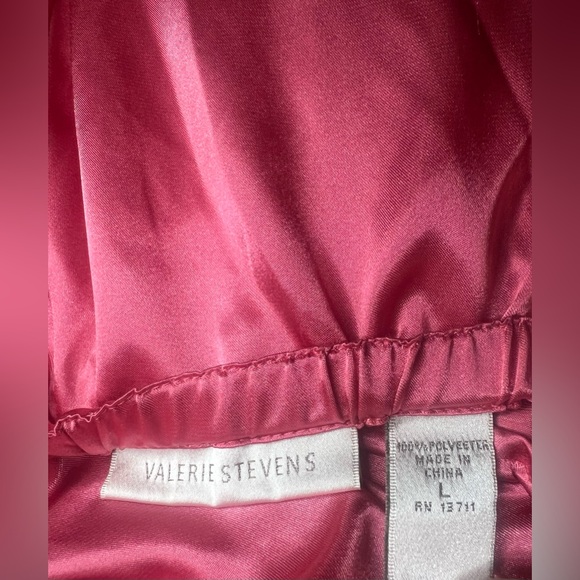 Vintage Satin Pajama Set 90s Valerie Stevens Sleevless Top Shorts Pink Silky Pjs - Picture 8 of 16